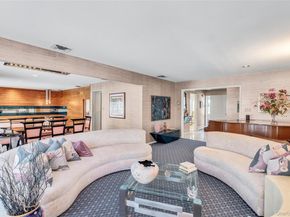 61 Hofstra Drive, Plainview NY 11803