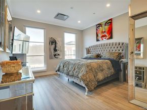 100 Garvies Point Road 1327, Glen Cove NY 11542