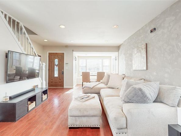 130-29 133rd Avenue, South Ozone Park NY 11420