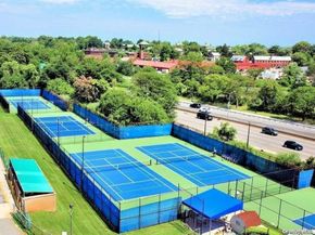 18-05 215th Street 16 D, Bayside NY 11360