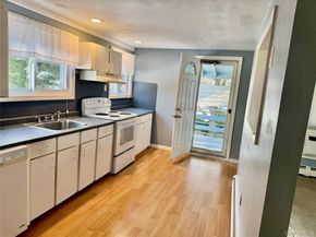 5 Haiti Lane, Coram NY 11727