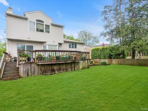 1055 Cedarhurst Street, North Woodmere NY 11581