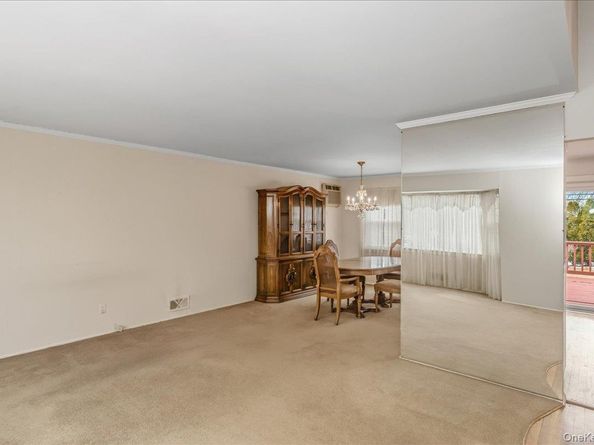 2493 Lloyd Court, North Bellmore NY 11710