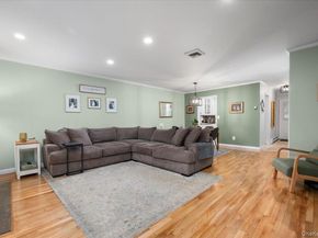 37 Greenway Lane, Rye Brook NY 10573