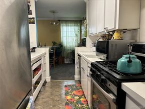 149-30 88 Street 6N, Howard Beach NY 11414