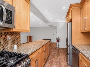 709 Warburton Ave 3B, Yonkers NY 10701