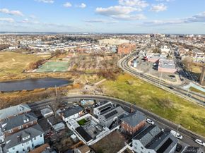 431 Beach 35th Street, Far Rockaway NY 11691