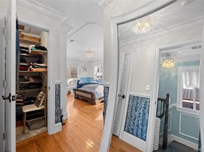 431 Beach 35th Street, Far Rockaway NY 11691