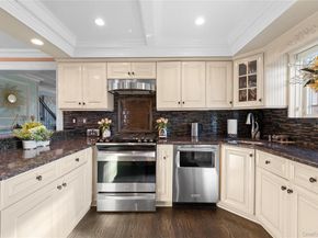 431 Beach 35th Street, Far Rockaway NY 11691