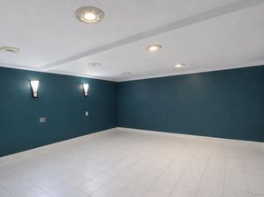 15823 92nd Street, Howard Beach NY 11414