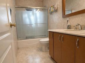 15823 92nd Street, Howard Beach NY 11414