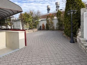 15823 92nd Street, Howard Beach NY 11414