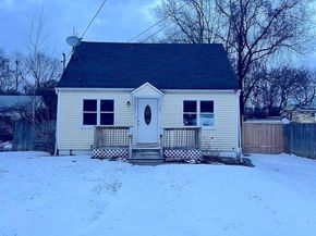 476 Revilo Avenue, Shirley NY 11967