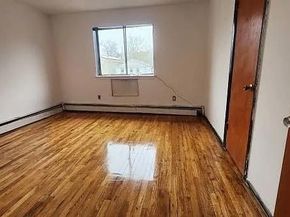 3315 Radcliff Avenue, Bronx NY 10469