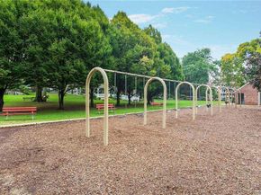 90 SCHENCK Avenue 3P, Great Neck NY 11021