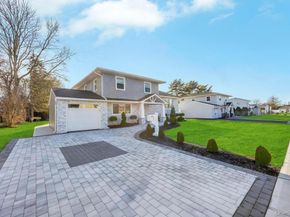 7 Suzanne Lane, Bethpage NY 11714