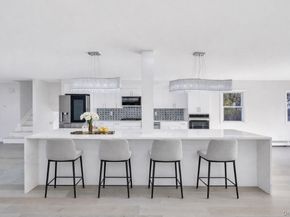 7 Suzanne Lane, Bethpage NY 11714