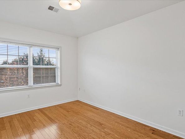 122-04 Powell Cove Boulevard C, College Point NY 11356