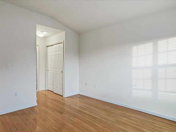 122-04 Powell Cove Boulevard C, College Point NY 11356