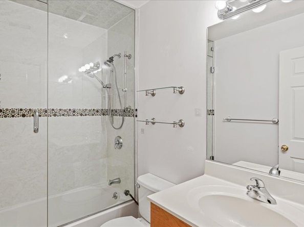 122-04 Powell Cove Boulevard C, College Point NY 11356