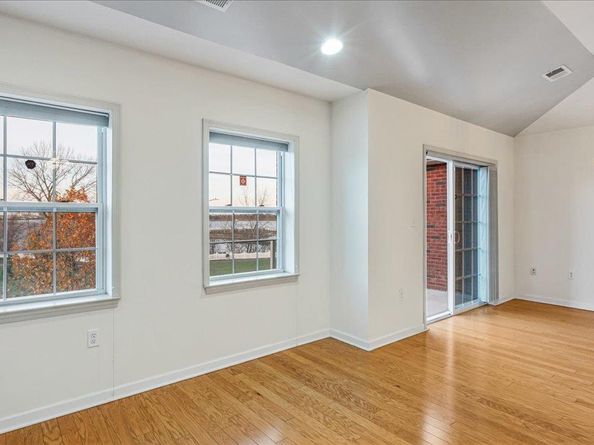 122-04 Powell Cove Boulevard C, College Point NY 11356