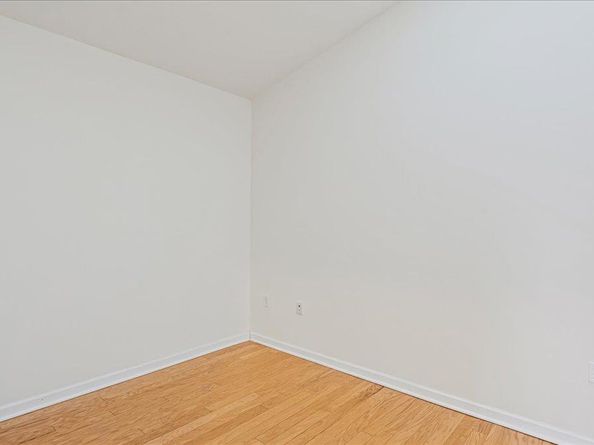 122-04 Powell Cove Boulevard C, College Point NY 11356