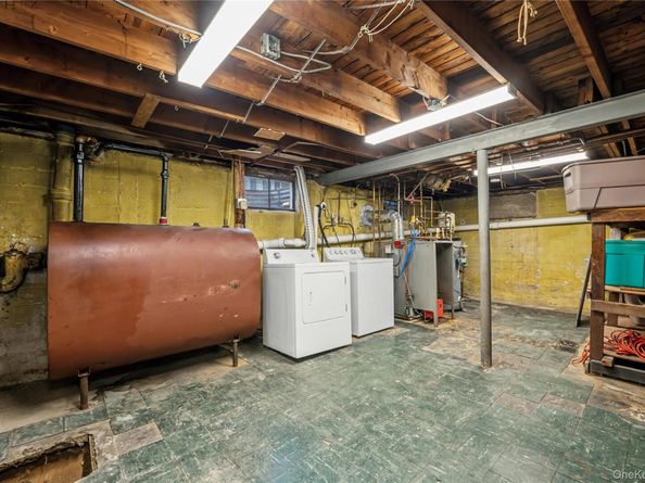 1927 Franklin Road, Valley Stream NY 11580