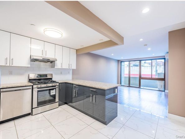 45-16 NE 83rd street Street NE E2J, Elmhurst NY 11373