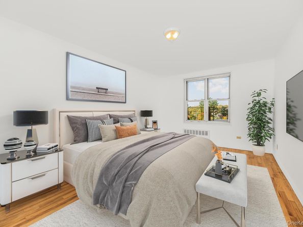 1 Oakridge Place 6A, Eastchester NY 10709