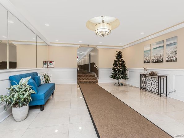 1 Oakridge Place 6A, Eastchester NY 10709