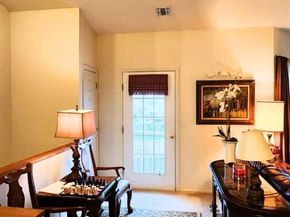 512 Narragansett Villas Drive, Lindenhurst NY 11757