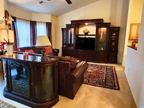 512 Narragansett Villas Drive, Lindenhurst NY 11757