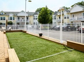 512 Narragansett Villas Drive, Lindenhurst NY 11757