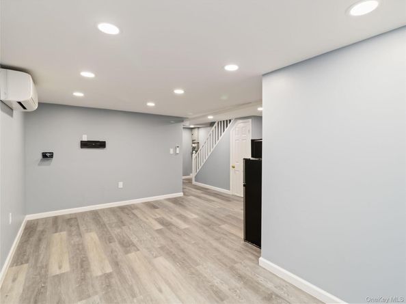 6286 Dry Harbor Road, Middle Village NY 11379