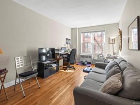 1015 Old Post Road 2H, Mamaroneck NY 10543