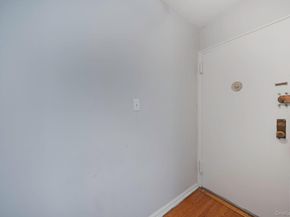 213-05 75th Avenue 4N, Oakland Gardens NY 11364
