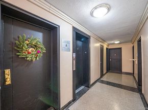 213-05 75th Avenue 4N, Oakland Gardens NY 11364