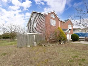 708 Park Lane, Cedarhurst NY 11516