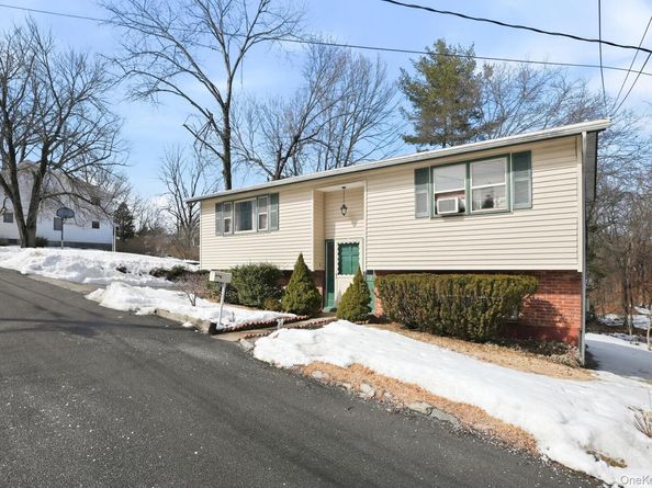 12 North Street, Montrose NY 10548