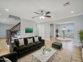 92 Hawthorne Road, Kings Park NY 11754