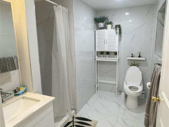 13249 41st Road 6B, Flushing NY 11355