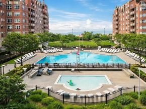 50 oceana Drive W 8D, Brooklyn NY 11235