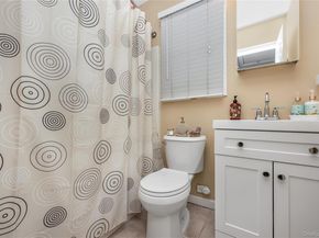 27 June Walk, Long Beach NY 11561