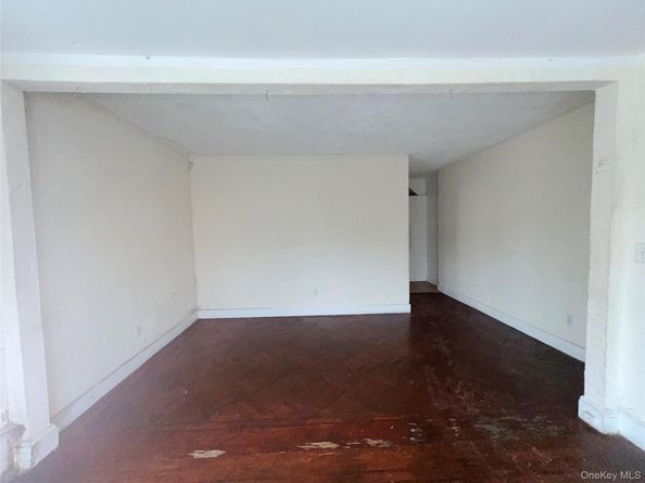 13533 234th Place, Rosedale NY 11422