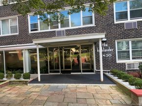 164-20 Highland Avenue 9T, Jamaica Hills NY 11432