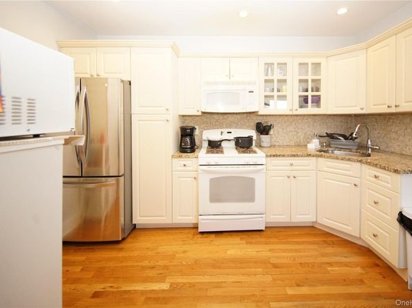 18-43 124th Street, College Point NY 11356