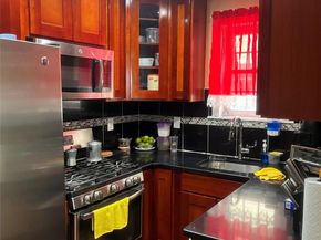 547 S 11th Avenue, Mount Vernon NY 10550