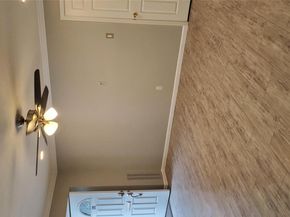 11 Idaho 11, Coram NY 11727