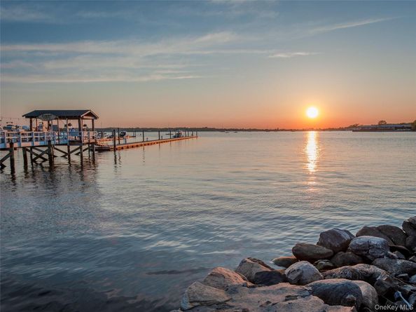 372 Main Street 205, Port Washington NY 11050