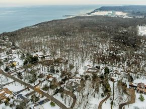 31 Valentine Road, Shoreham NY 11786